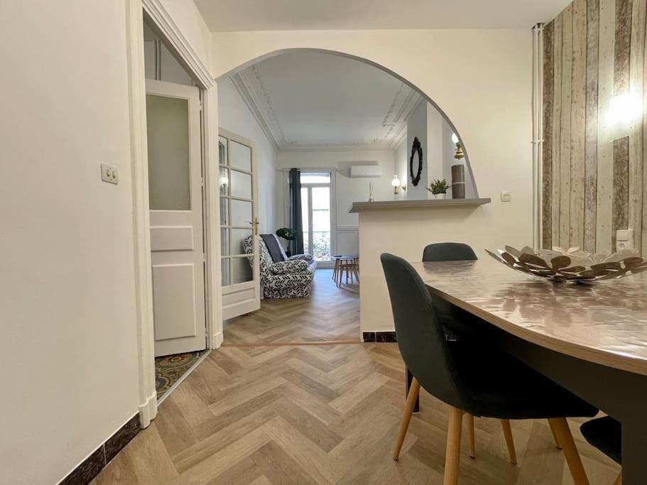 Le Repos Du Chameau ઼ Climatise Apartment Beziers Luaran gambar